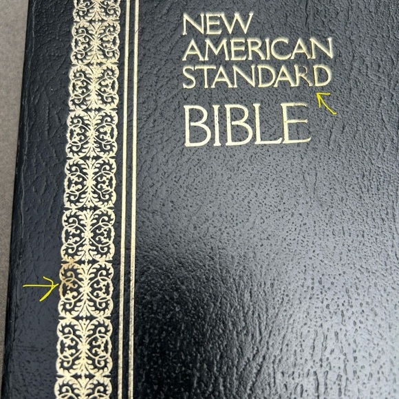 New American Standard Bible 1977 Red Letter Dictionary Concordance Famil… - Picture 12 of 13